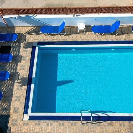 Daisy 2* Rethymno (Crete)